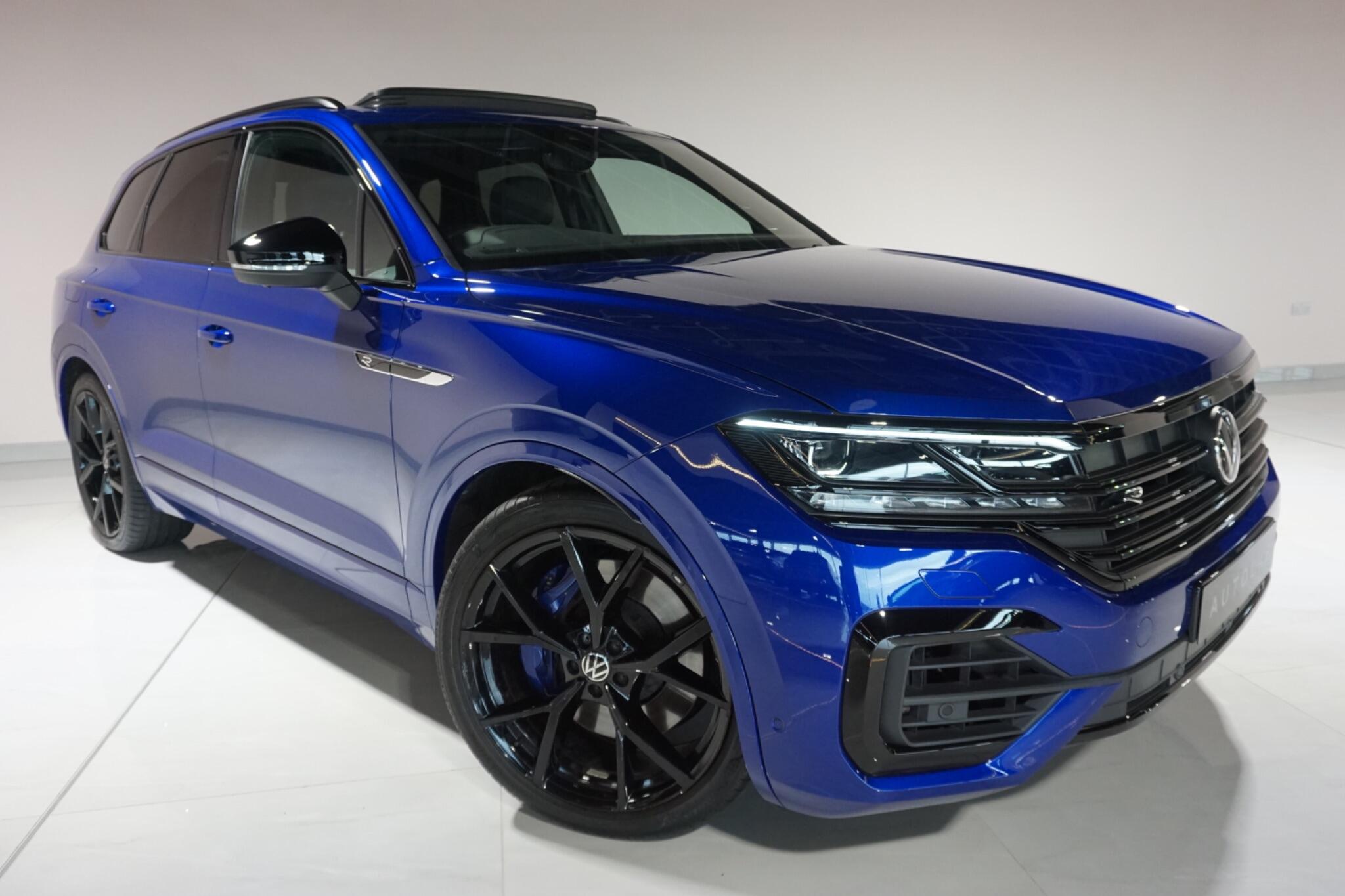 Volkswagen Touareg 3.0 V6 TSI eHybrid 14.3kWh R SUV 5dr Petrol Plug-in Hybrid Tiptronic 4Motion Euro 6 (s/s) (462 ps)